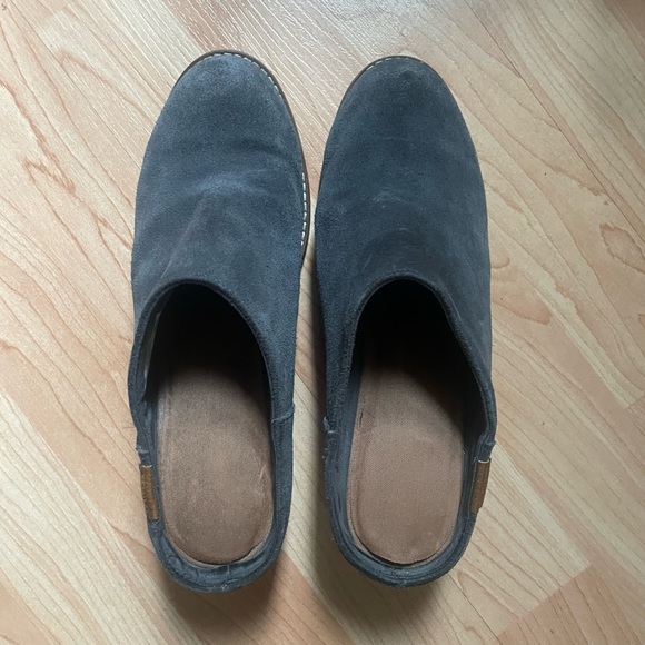 Mules by Toms - Picture 5 of 11